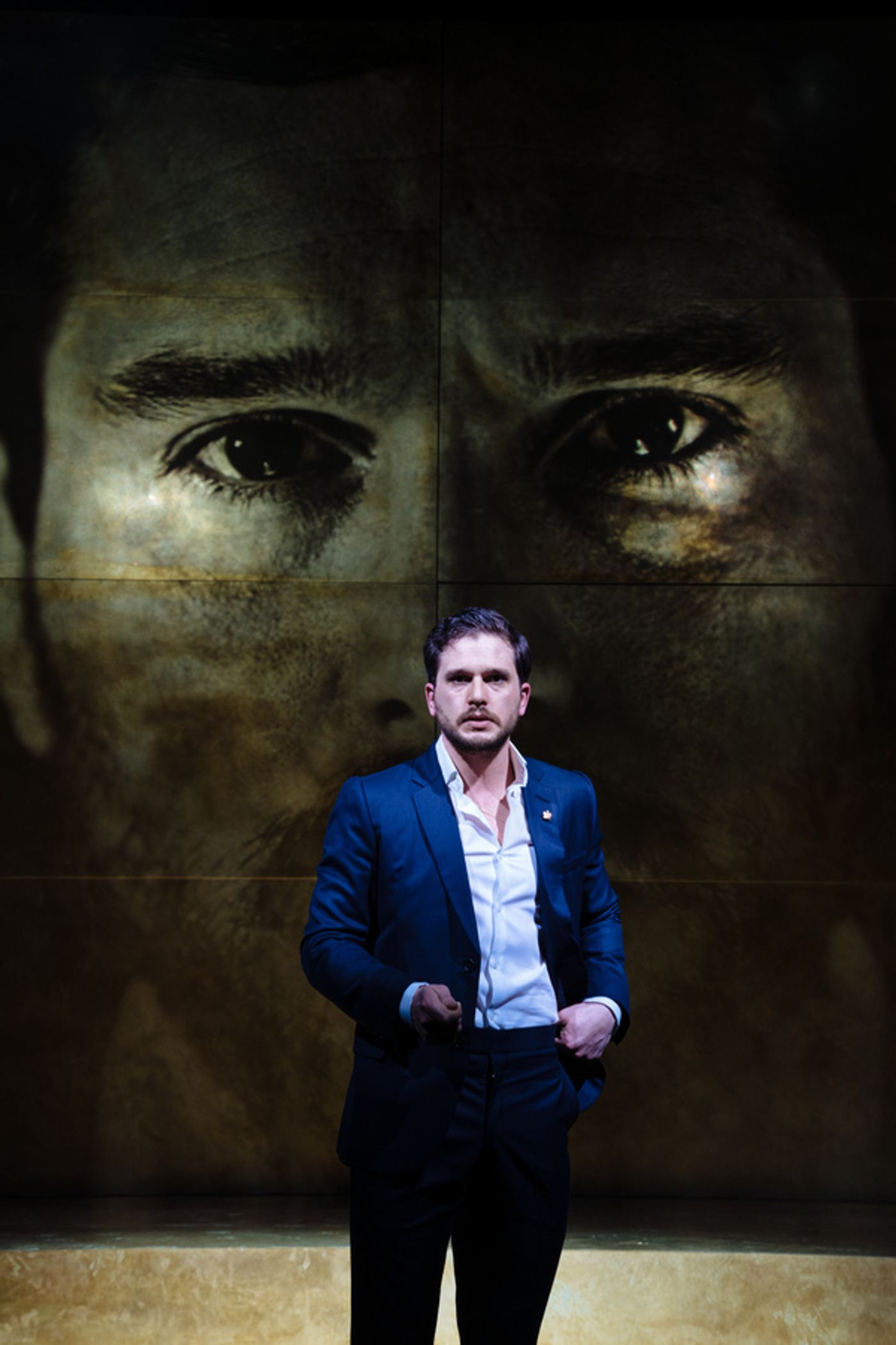 Photos: First Look at Kit Harington & More in HENRY V at Donmar Warehouse  Image