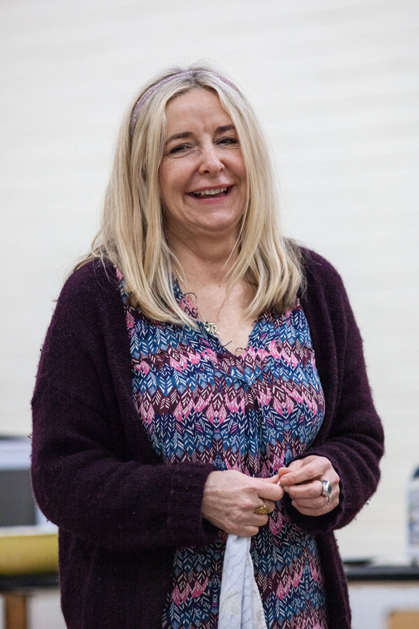 Photos: First Look at THE KITCHEN SINK at Queen's Theatre Hornchurch  Image