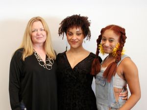 (L to R) Leah Hocking, Britney Nicole Simpson, Maria Wirries @ BroadwayWorld (L to R) Leah Hocking, Britney Nicole Simpson, Maria Wirries Photo