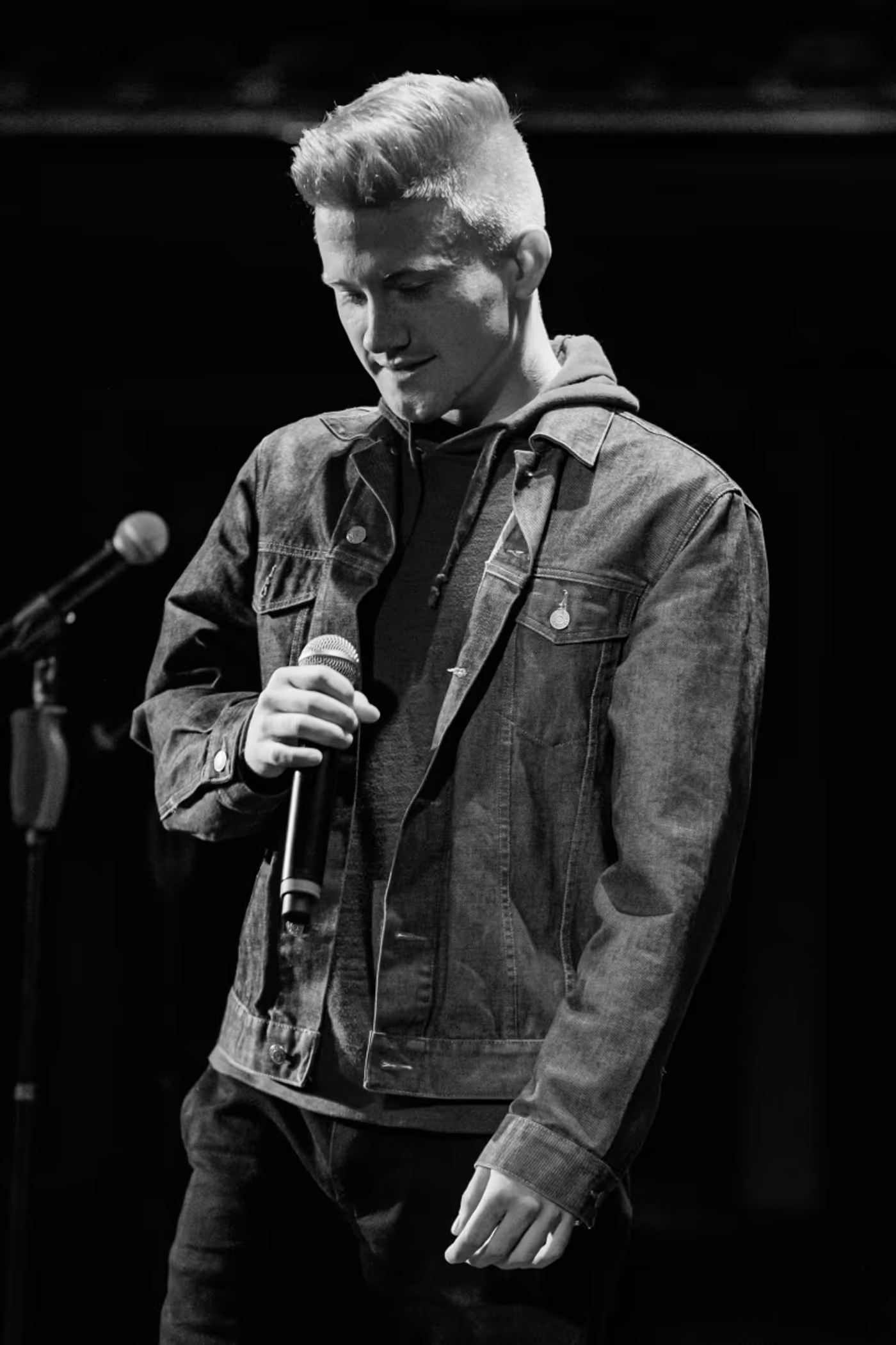 Photos: Kira Stone LET ME REINTRODUCE MYSELF at Feinstein's/54 Below Photos: Kira Stone LET ME REINTRODUCE MYSELF at Feinstein's/54 Below Image