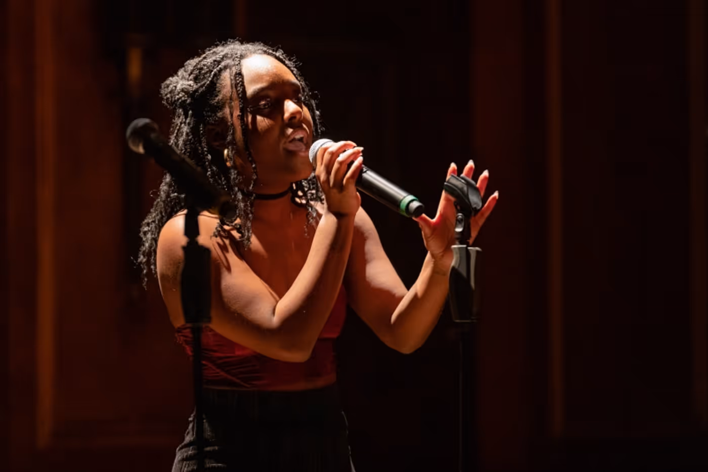 Photos: Kira Stone LET ME REINTRODUCE MYSELF at Feinstein's/54 Below Photos: Kira Stone LET ME REINTRODUCE MYSELF at Feinstein's/54 Below Image