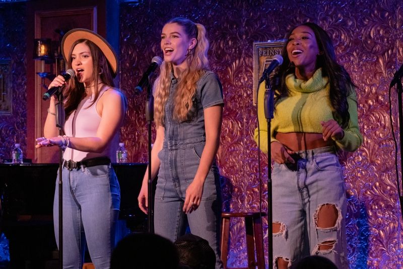 Photos: Kira Stone LET ME REINTRODUCE MYSELF at Feinstein's/54 Below — photo 35 of 61
