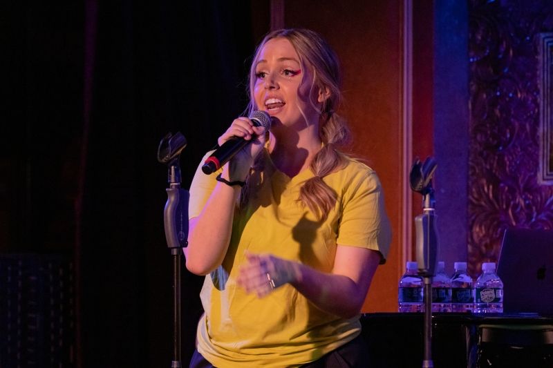 Photos: Kira Stone LET ME REINTRODUCE MYSELF at Feinstein's/54 Below — photo 37 of 61