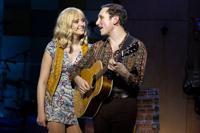 Seren Sandham-Davies and Jos Slovick  Photo