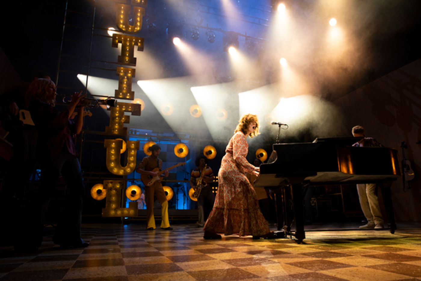 Photos: First Look at BEAUTIFUL- THE CAROLE KING MUSICAL at Theatre Royal Brighton  Image