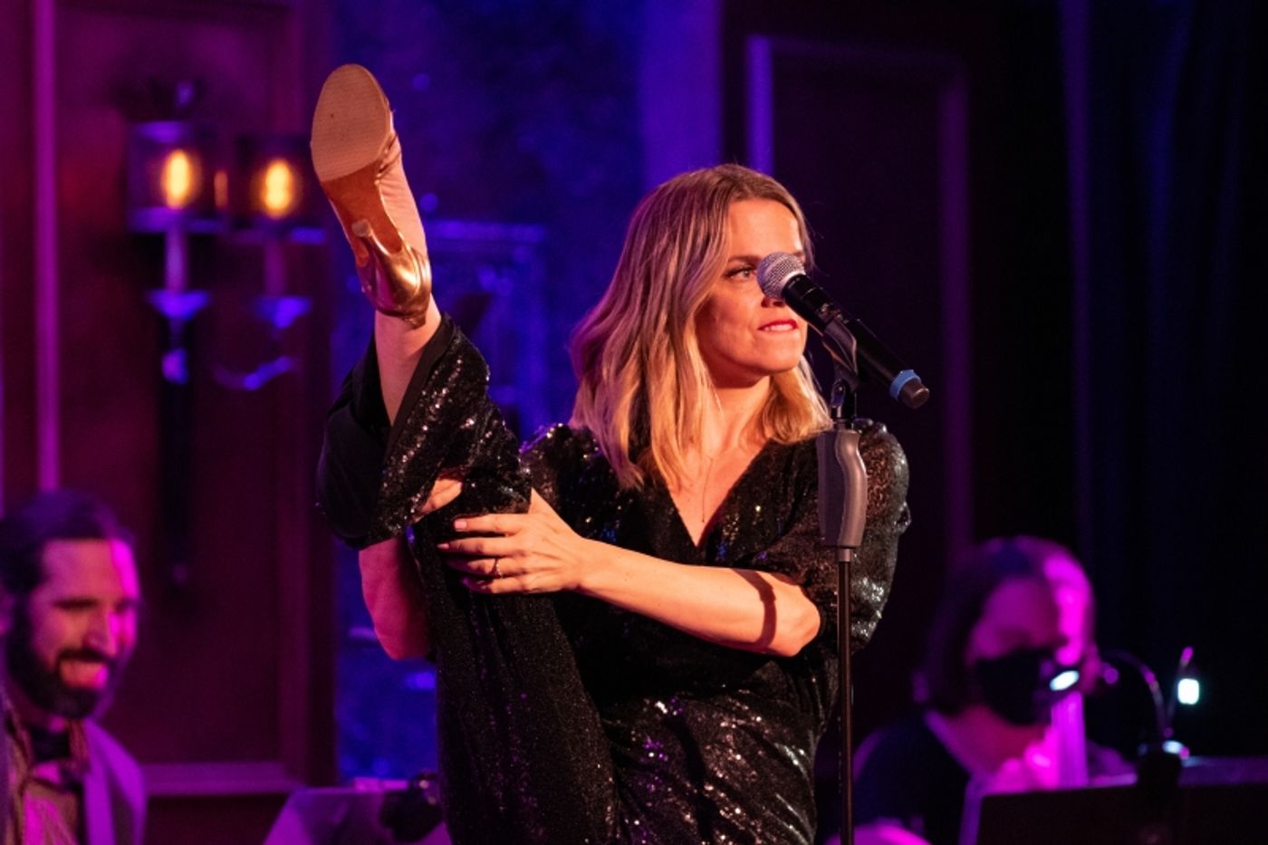 Photos:  Amy Spanger COME TO YOUR SENSES at Feinstein's/54 Below by Thomas Salus  Image