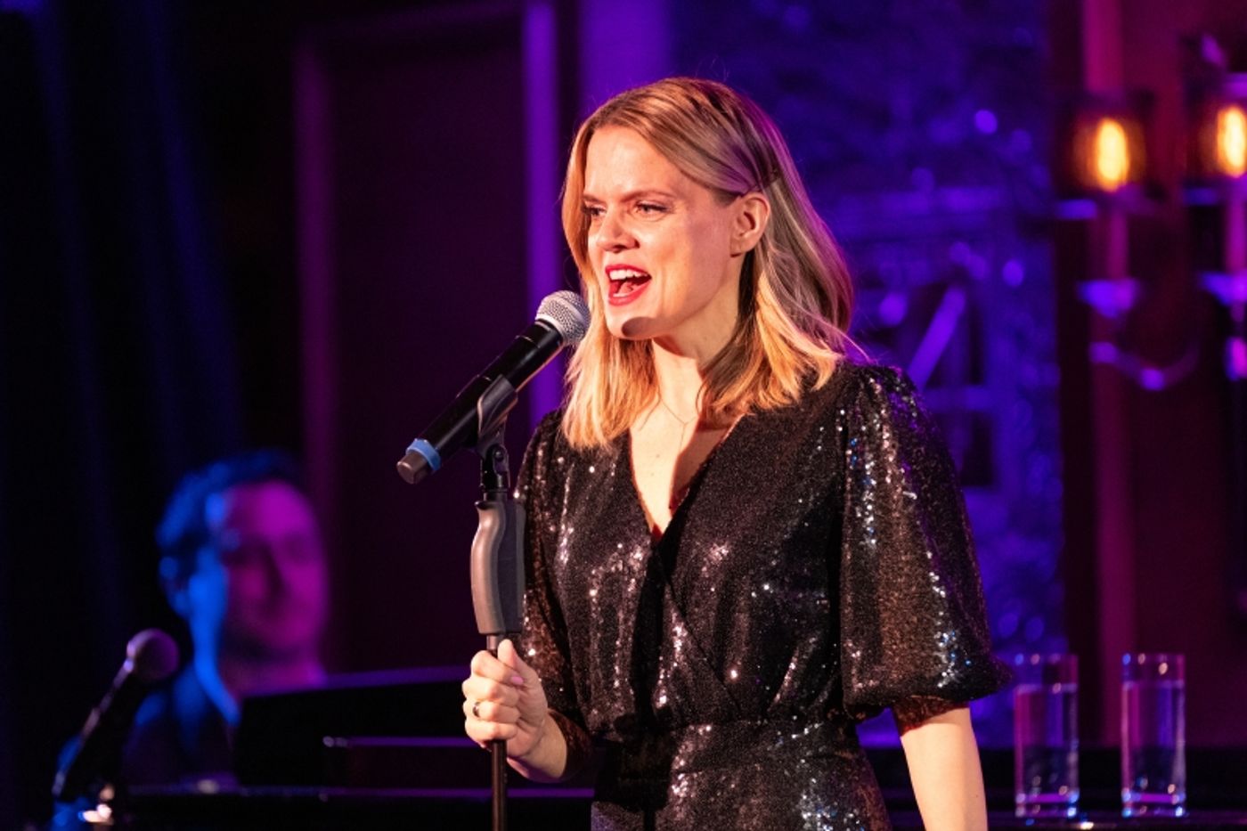 Photos:  Amy Spanger COME TO YOUR SENSES at Feinstein's/54 Below by Thomas Salus  Image