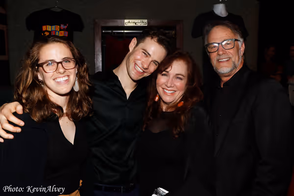 Ellie Gravitte, Sam Gravitte, Debbie Gravitte, Beau Gravitte Photo