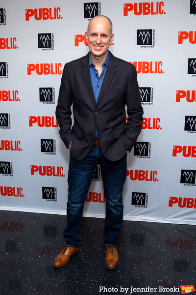 Kelly AuCoin Photo