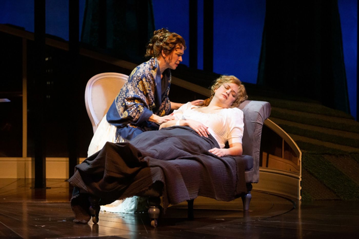 Photos: First Look at Alley Theatre's SENSE AND SENSIBILITY  Image