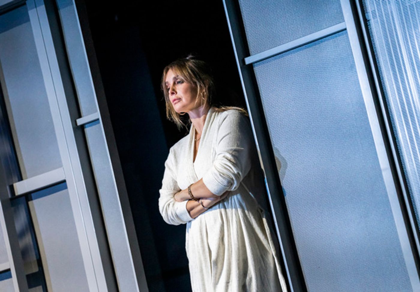 Photos: See Louise Redknapp & More in New Images of FATAL ATTRACTION  Image