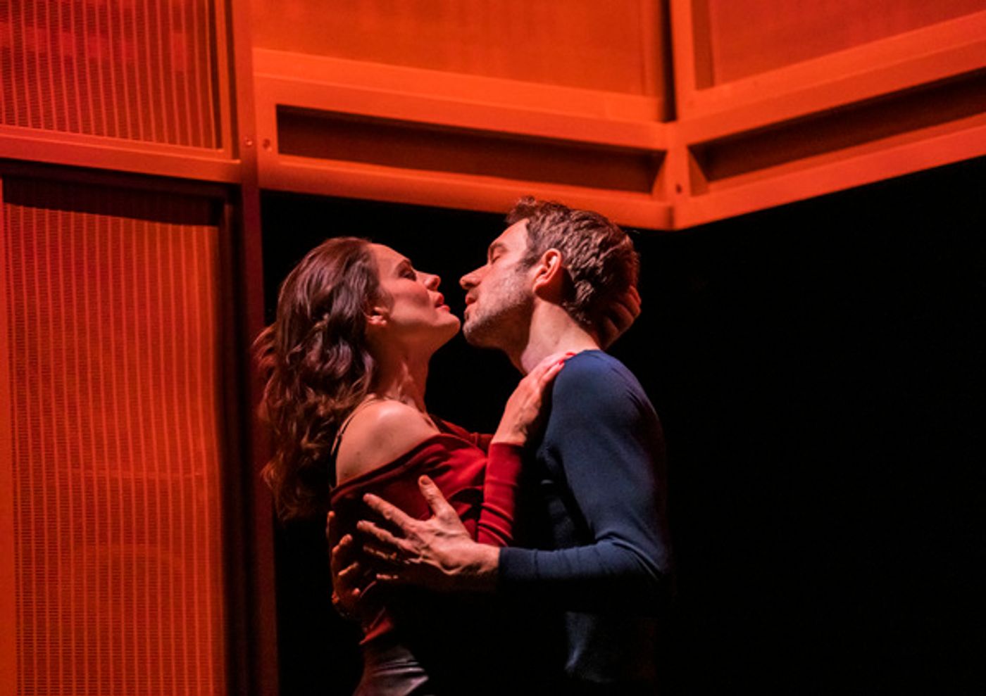 Photos: See Louise Redknapp & More in New Images of FATAL ATTRACTION  Image