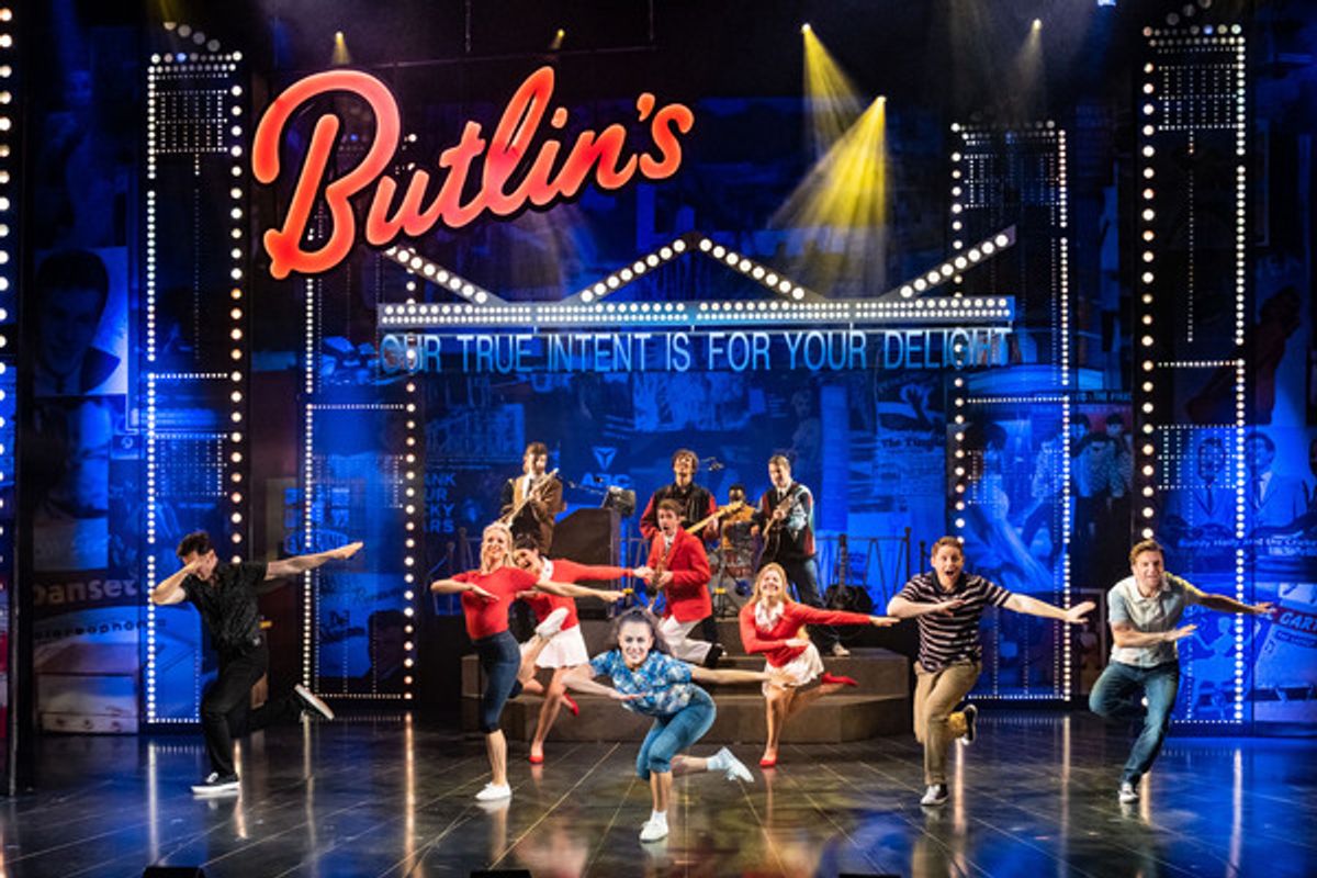 The cast at Photos: First Look at DREAMBOATS & PETTICOATS: BRINGING ON BACK THE GOOD TIMES