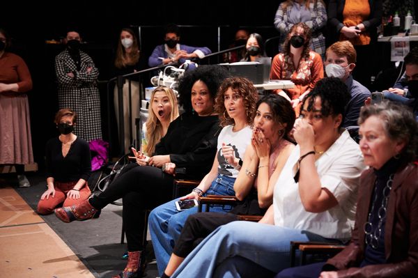 Julie White, Lilli Cooper, Anita Abdinezhad, Gisela Chipe, Jennifer Fouche, Lisa Helm Photo