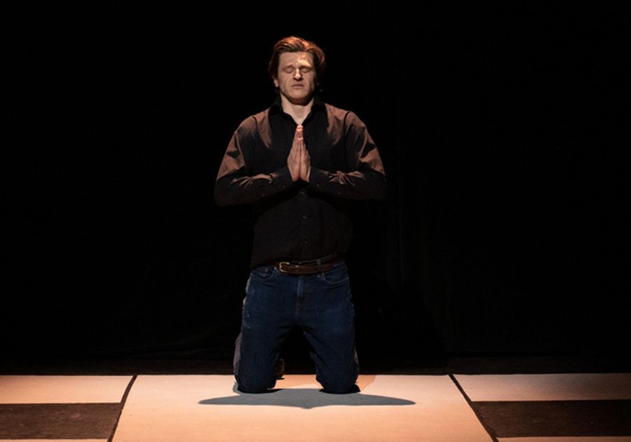 Photos: A WHITE MAN'S GUIDE TO RIKERS ISLAND Returns to the Gene Frankel Theatre  Image