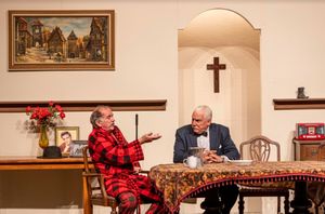 Vince (Noel O’Neill, left) and Tony (Kim Taylor) Photo