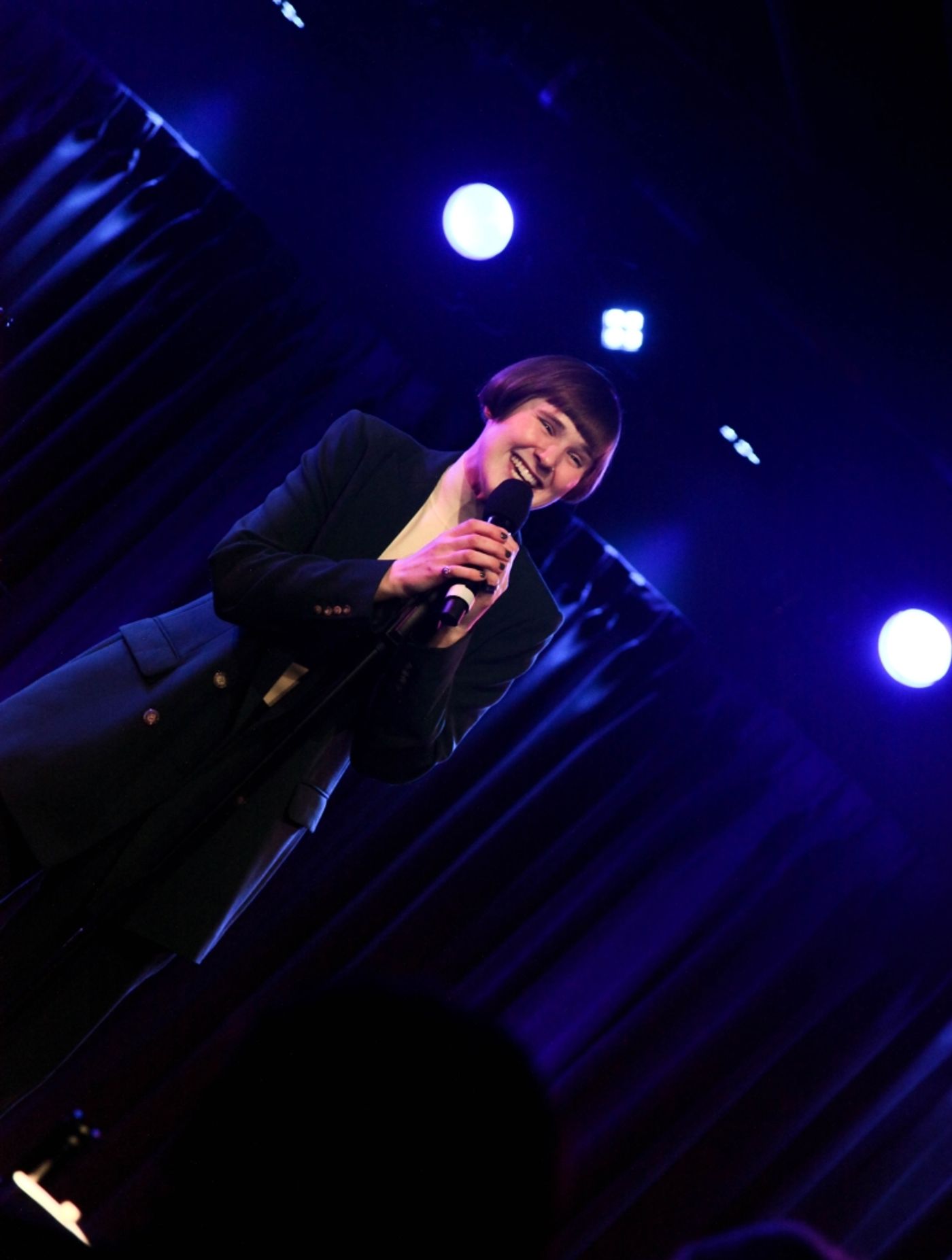 Review: Sally Shaw Is Unbelievable in BOTH SIDES NOW at The Green Room 42 Review: Sally Shaw Is Unbelievable in BOTH SIDES NOW at The Green Room 42 Image