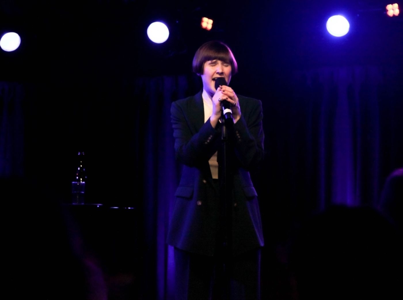 Review: Sally Shaw Is Unbelievable in BOTH SIDES NOW at The Green Room 42 Review: Sally Shaw Is Unbelievable in BOTH SIDES NOW at The Green Room 42 Image