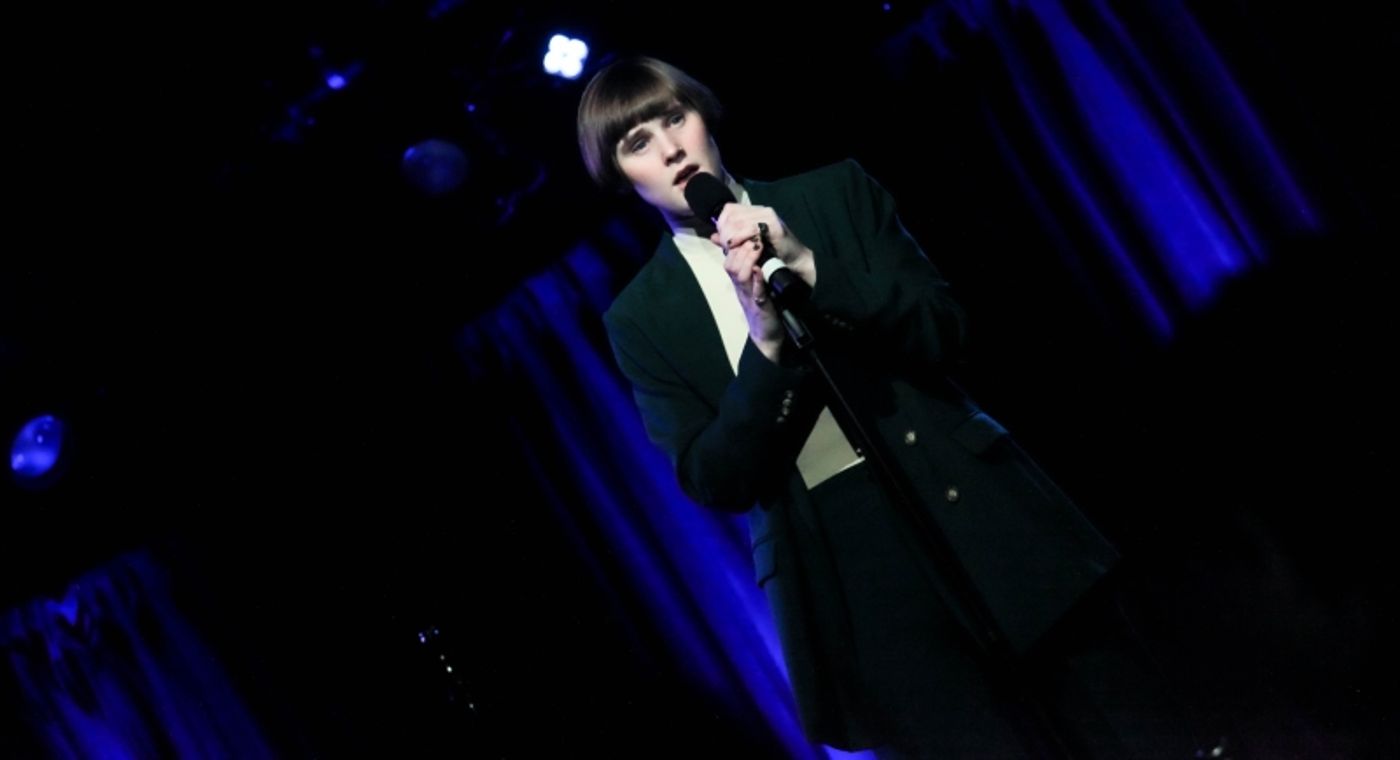 Review: Sally Shaw Is Unbelievable in BOTH SIDES NOW at The Green Room 42 Review: Sally Shaw Is Unbelievable in BOTH SIDES NOW at The Green Room 42 Image