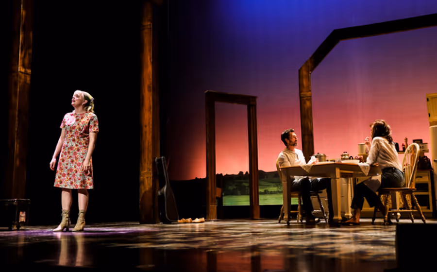 Photos: Kate Baldwin & Aaron Lazar Star in THE BRIDGES OF MADISON COUNTY Image