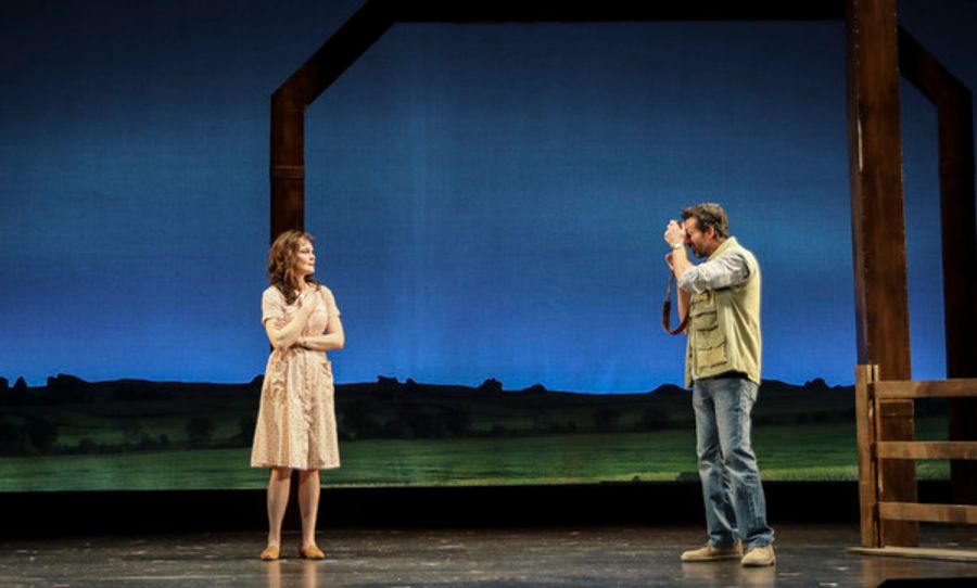 Photos: Kate Baldwin & Aaron Lazar Star in THE BRIDGES OF MADISON COUNTY Image