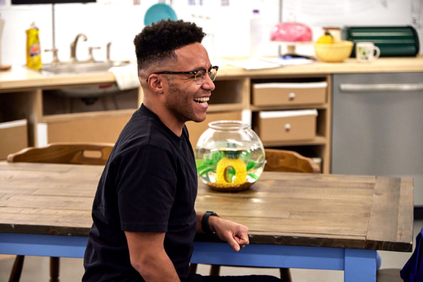 Photos: Debra Messing & Company in Rehearsals for BIRTHDAY CANDLES  Image