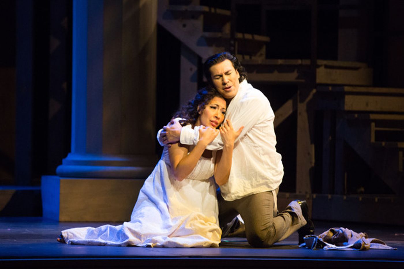 Photos: Houston Grand Opera Opens New Production Of ROMEO AND JULIET, April 29  Image