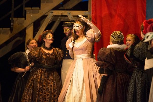 ROMEO AND JULIET at Houston Grand Opera Photo