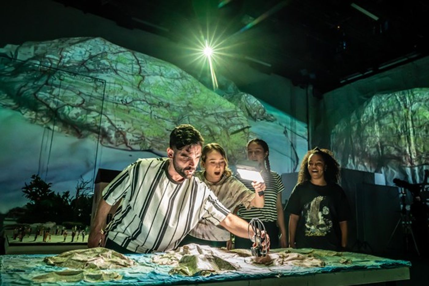 Photos: First Look at Unicorn Theatre's GULLIVER'S TRAVELS Photos: First Look at Unicorn Theatre's GULLIVER'S TRAVELS Image