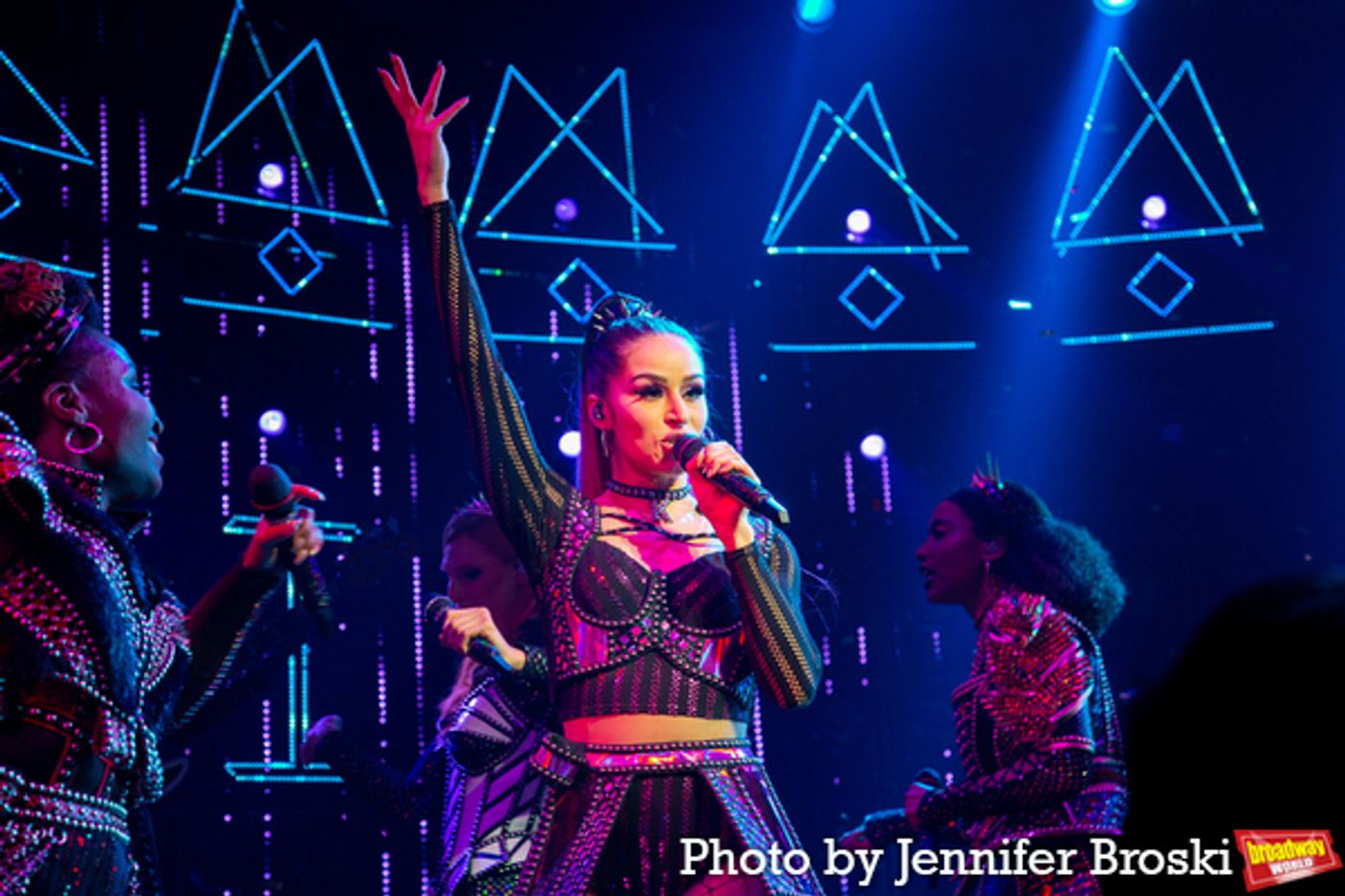 Photos: SIX Welcomes New Queens Keri René Fuller, Hana Stewart and Joy Woods to Broadway  Image