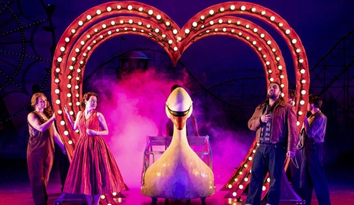 Review: COSÌ FAN TUTTE, London Coliseum  Image