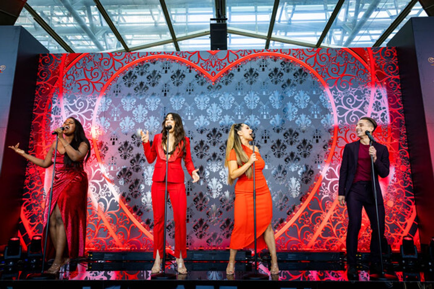 Photos: Meet the Cast of MOULIN ROUGE! THE MUSICAL In Sydney! Photos: Meet the Cast of MOULIN ROUGE! THE MUSICAL In Sydney! Image