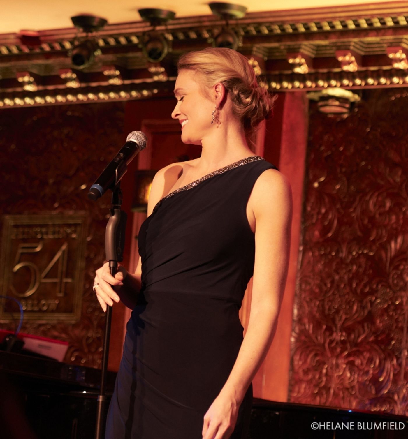 Photos: Shana Farr THE SONGBOOK OF JULIE ANDREWS at Feinstein's/54 Below by Helane Blumfield Photos: Shana Farr THE SONGBOOK OF JULIE ANDREWS at Feinstein's/54 Below by Helane Blumfield Image