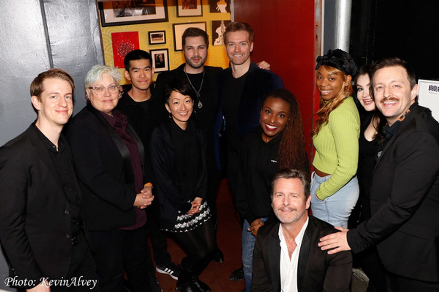 Photos: Mark MacKillop Brings DUETS To Birdland  Image