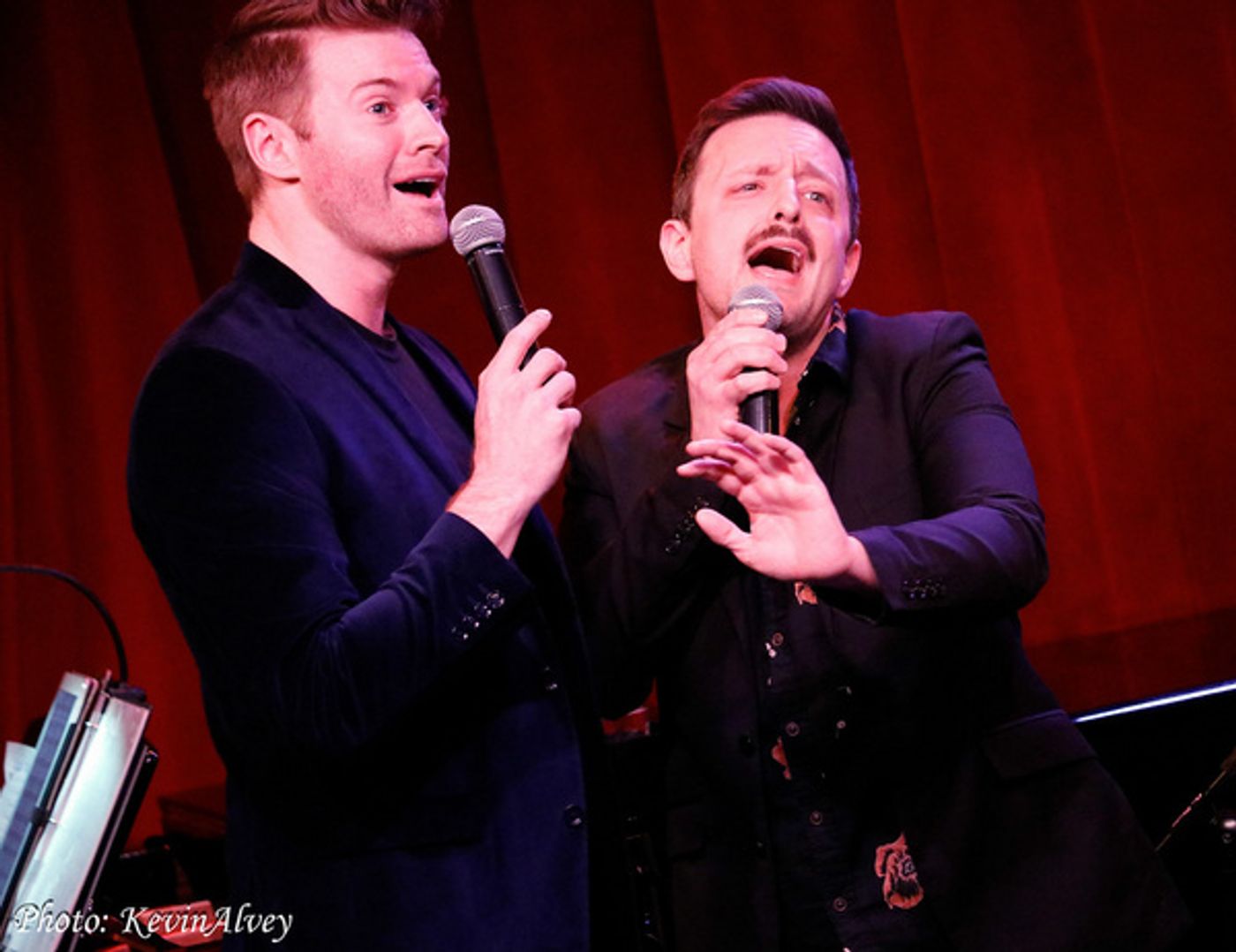 Photos: Mark MacKillop Brings DUETS To Birdland  Image