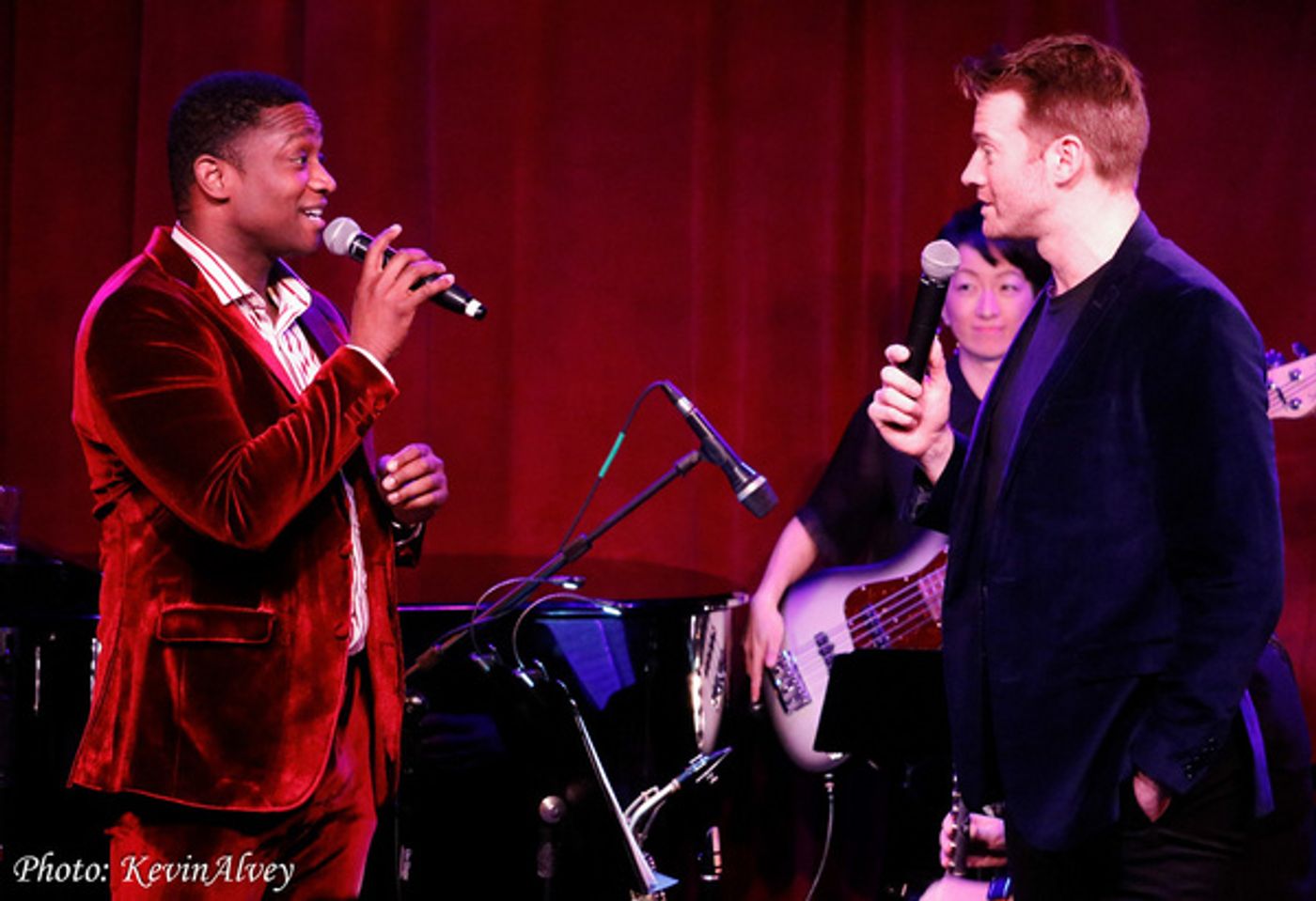 Photos: Mark MacKillop Brings DUETS To Birdland  Image