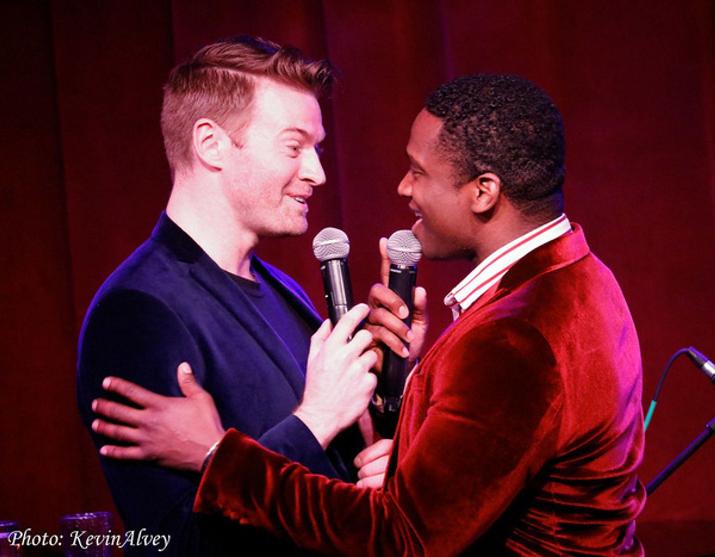 Photos: Mark MacKillop Brings DUETS To Birdland  Image
