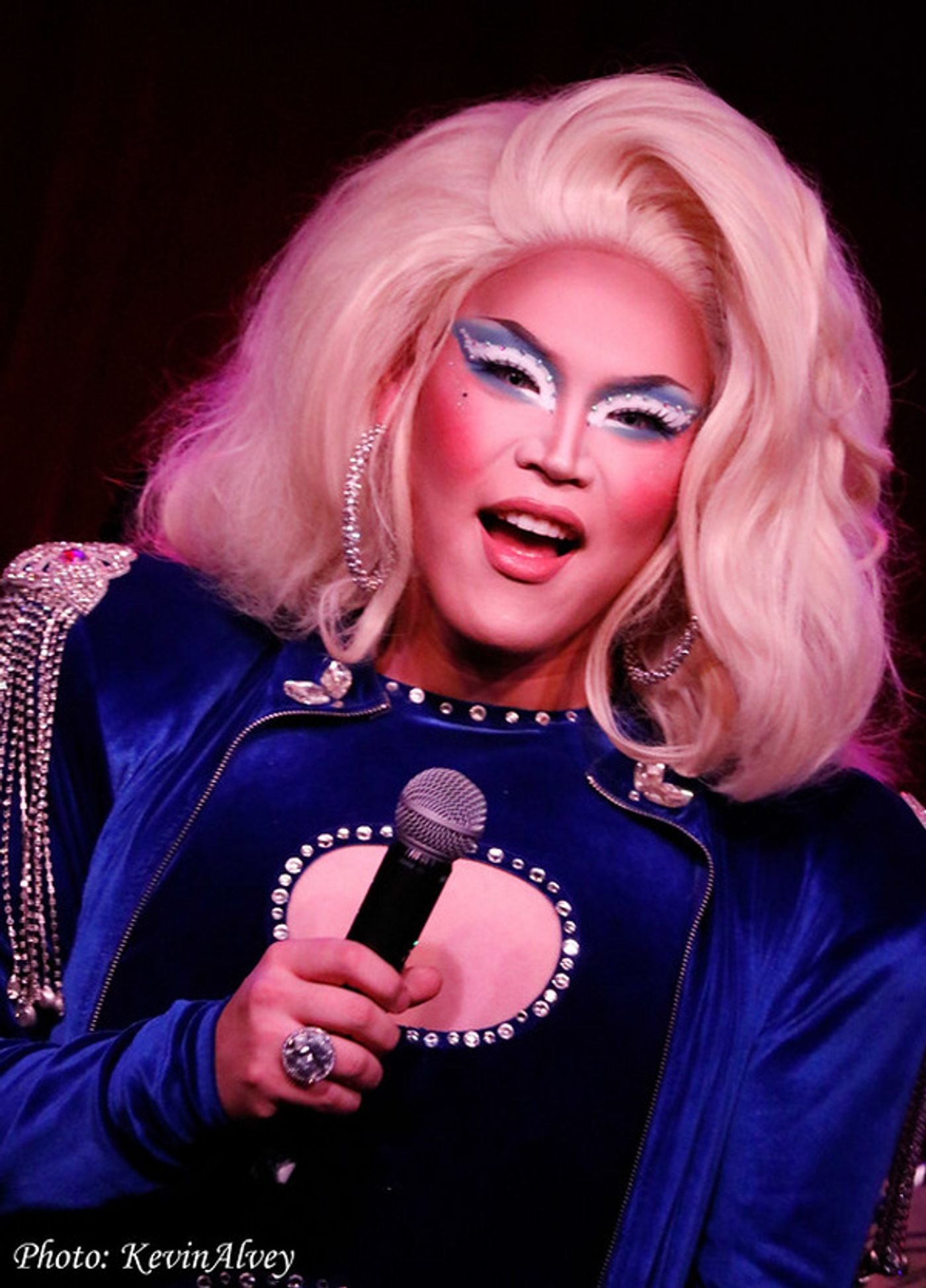 Photos: Mark MacKillop Brings DUETS To Birdland  Image