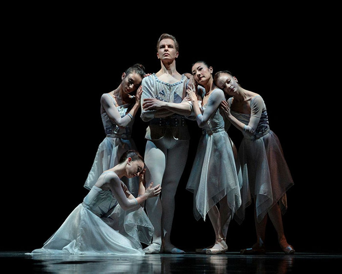 Review: PROGRAM 4 at San Francisco Ballet Makes Everything Old Feel New Again  Image