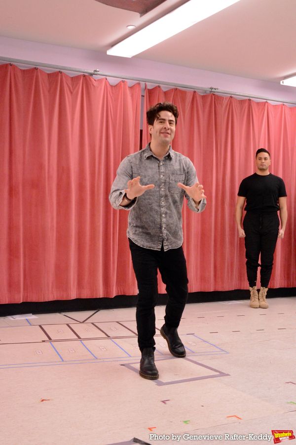 Photos: The Cast of AMERICANO! Meets The Press  Image