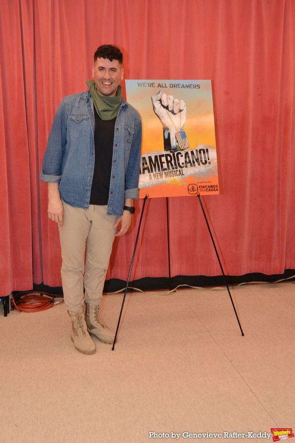 Photos: The Cast of AMERICANO! Meets The Press  Image