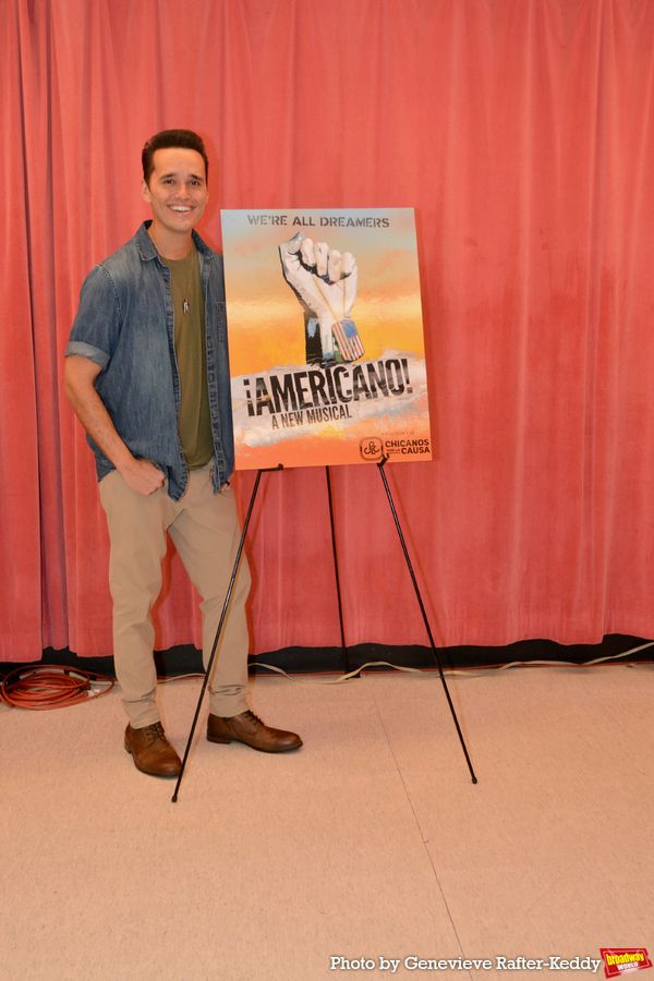Photos: The Cast of AMERICANO! Meets The Press  Image
