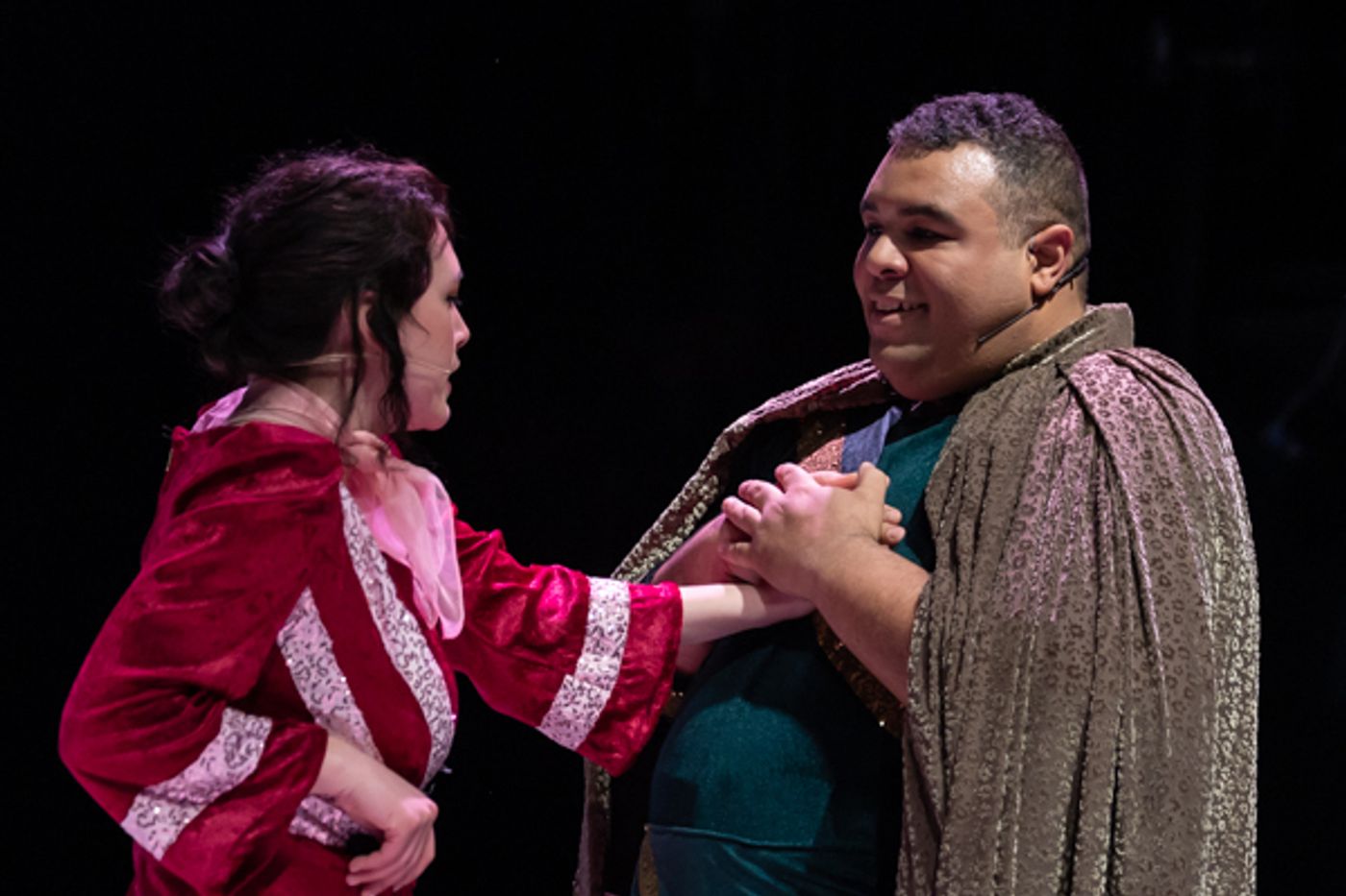 Photos: First look at CATCO's HEAD OVER HEELS  Image