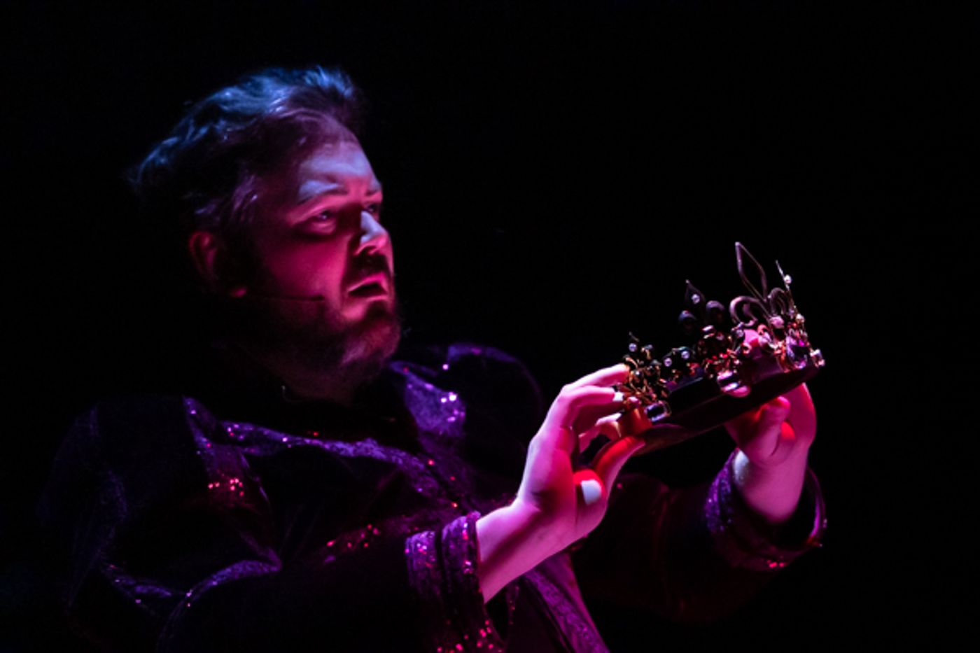 Photos: First look at CATCO's HEAD OVER HEELS  Image