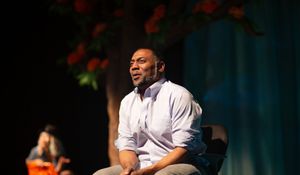 Chutes&Ladders (Dorian Lockett*, right) connects across cyberspace with Orangutan (Sango Tajima) @ BroadwayWorld Chutes&Ladders (Dorian Lockett*, right) connects across cyberspace with Orangutan (Sa Photo