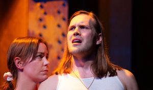 Donnla Hughes (Darja), Gunnar Manchester (Maks)
@ BroadwayWorld Donnla Hughes (Darja), Gunnar Manchester (Maks)
Photo