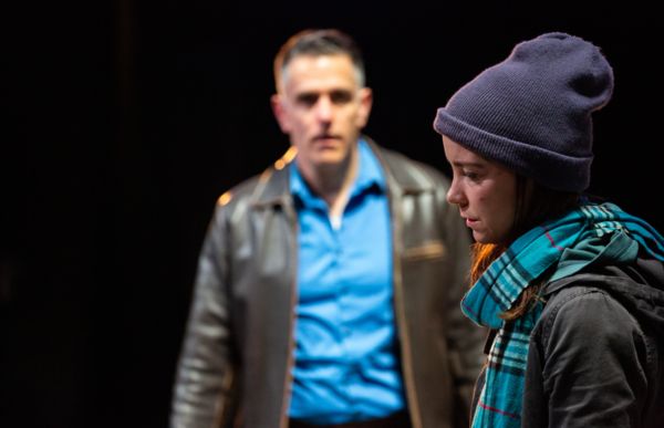 Steve Kidd (Tommy), Donnla Hughes (Darja) Photo