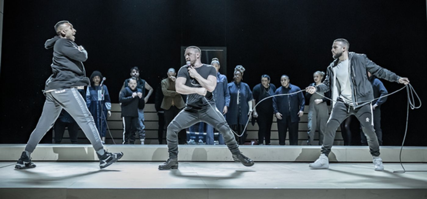 Photos: First Look at James McAvoy in CYRANO DE BERGERAC at BAM  Image