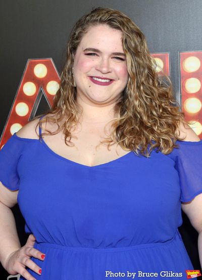 Bonnie Milligan Photo