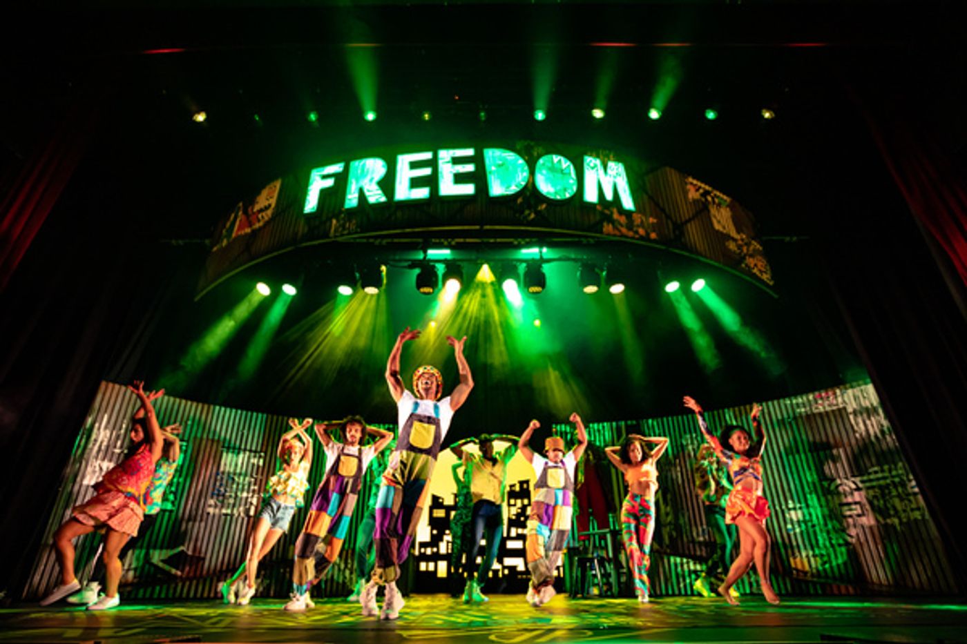 Photos: First Look at JOHANNES RADEBE: FREEDOM  Image